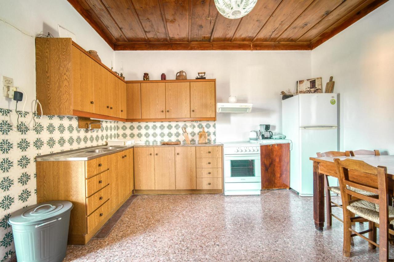 Serenity View - Traditional Village Apartment Kouses Екстер'єр фото
