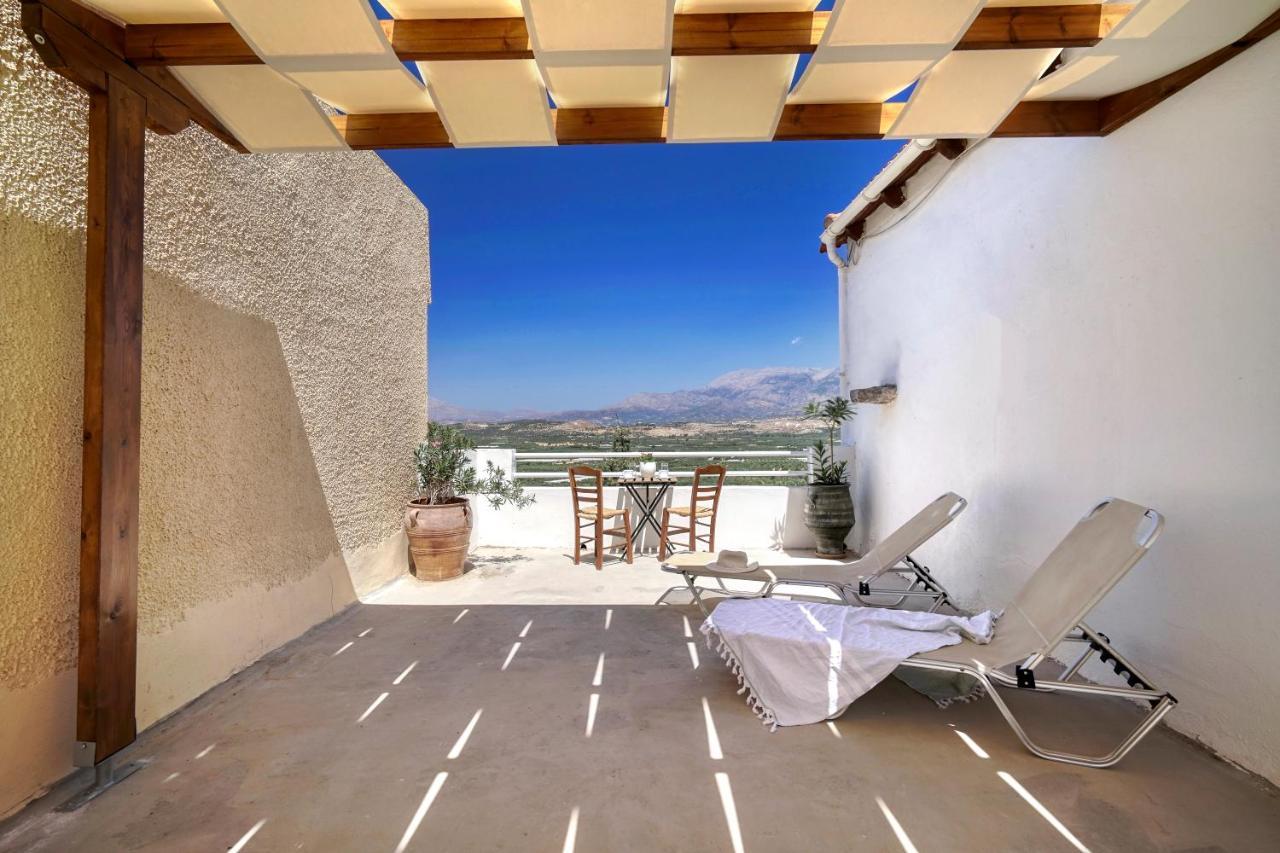 Serenity View - Traditional Village Apartment Kouses Екстер'єр фото
